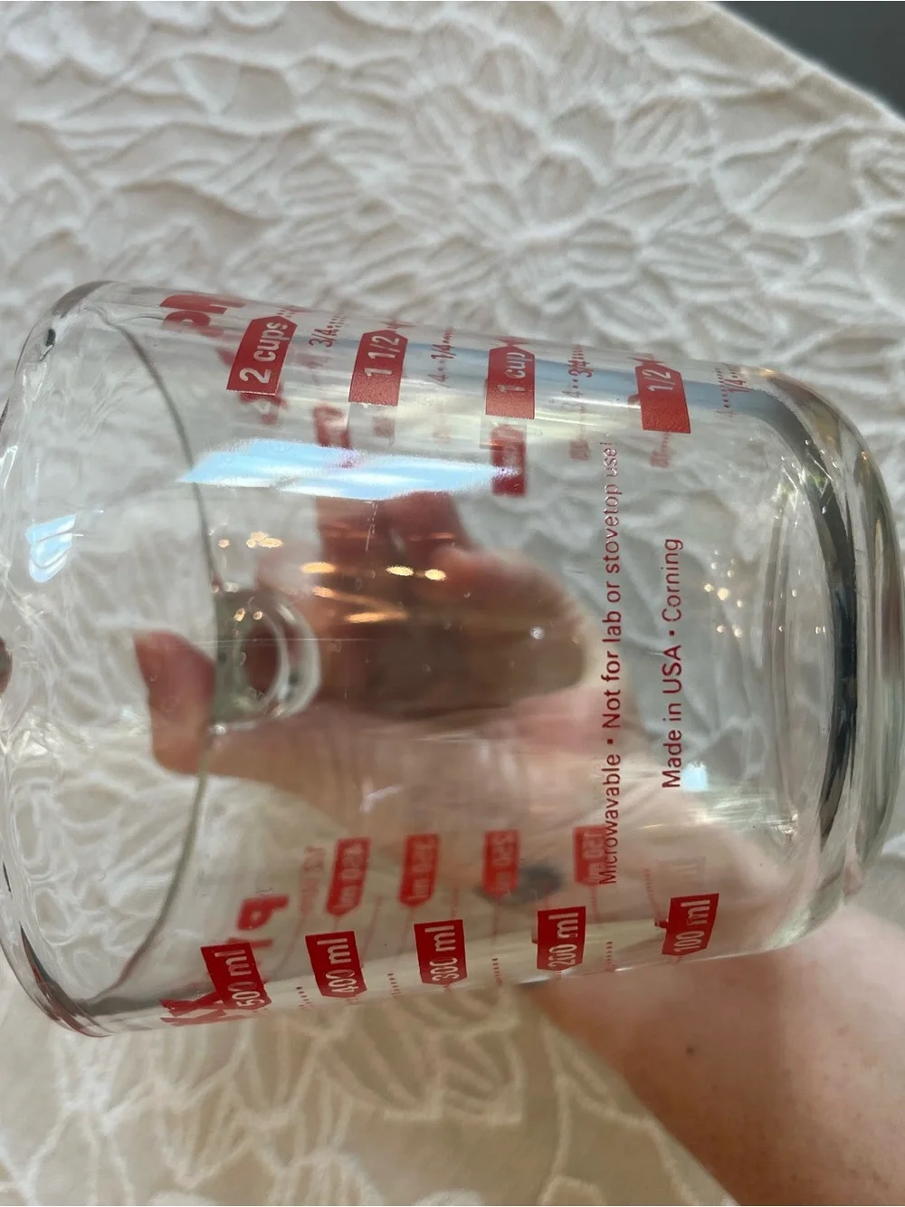 Vintage Pyrex Glass Measuring Cup (2cups)